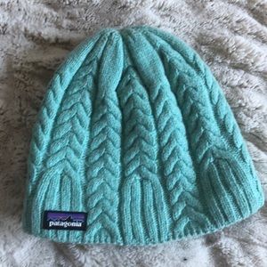 COPY - Patagonia cable knit wool hat
